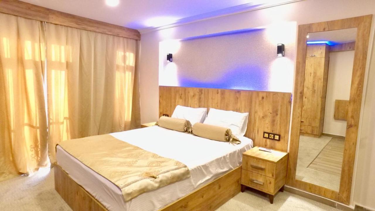Nour Suite & Residence Istanboel Buitenkant foto