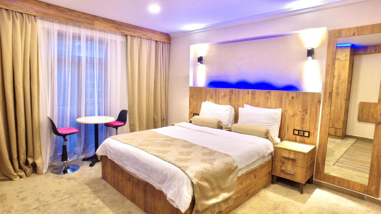 Nour Suite & Residence Istanboel Buitenkant foto